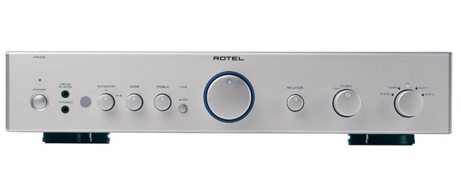 rotel RA06 versterker stereohouse outletstorehifi tweedehands